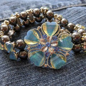 Hematite and Acrylic Flower Stretch Bracelet